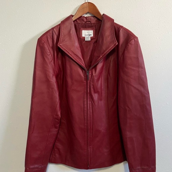 Red Genuine Leather Jacket - Picture 2 of 8